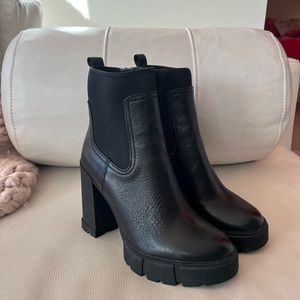 Aldo Bolder Chelsea Boot Lug Sole